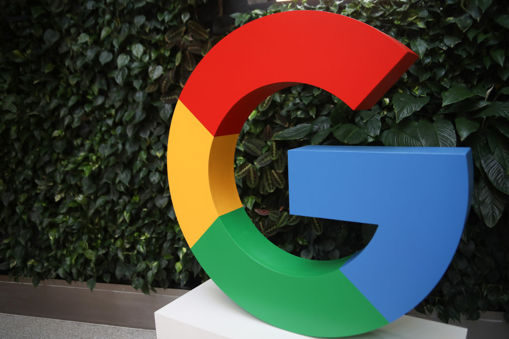 Google reklamasi ustidan Hindiston sudining qarori kimlarning yuzini kuldirdi?