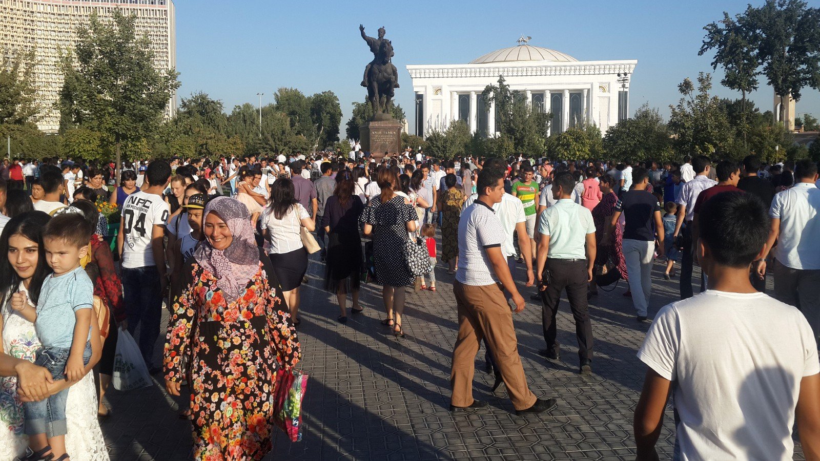 Mustaqillik bayrami munosabati bilan O‘zbekiston aholisi ketma-ket 4 kun dam oladi