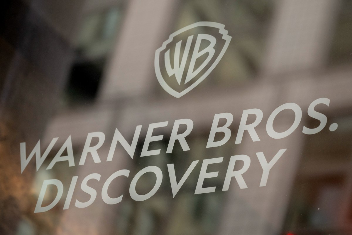 Amazon Warner Bros rahbarlarini noqonuniy tortib olmoqda, da'vo qilinmoqda