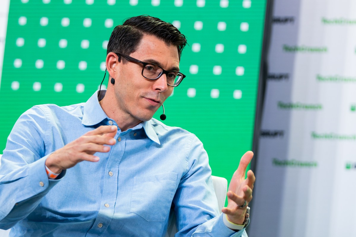 Rivian yangi kompaniyasi Mind Robotics yana 400 million dollar yig‘di: Nima maqsadda?