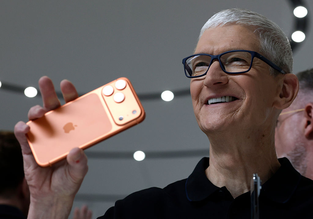 Tim Cook davrida Apple qayerga yetib bordi?