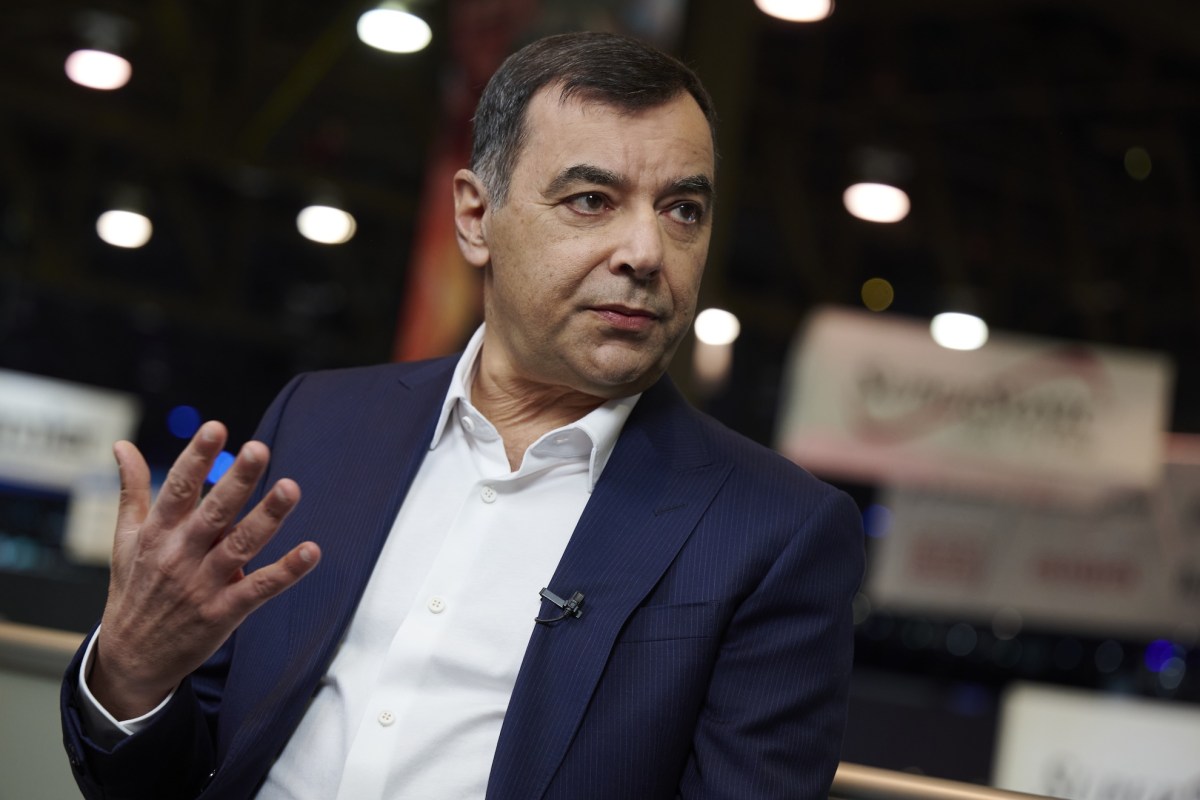 Mobileye bosh direktori robotaksilar va robototexnikaga urg'u berib, lavozimidan voz kechadimi?