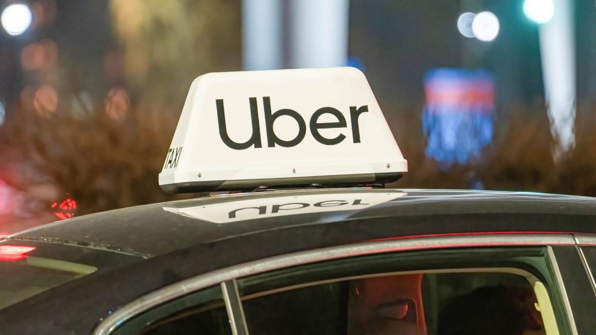 Uber endi mehmonxona sohasida, sun'iy intellekt unga yordam bermoqda