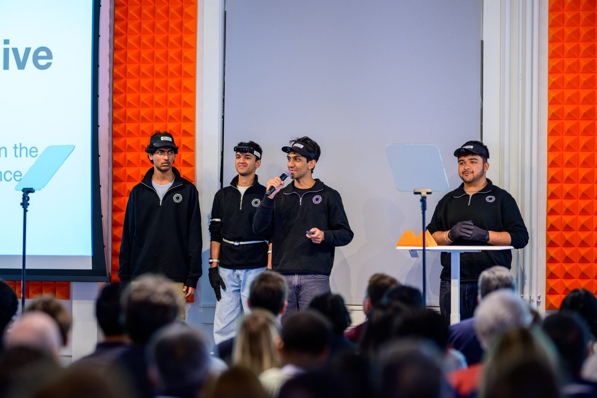 Haqiqiy dunyoda robotlarni kim o'qitadi? Hindistonning gig-iqtisodi!