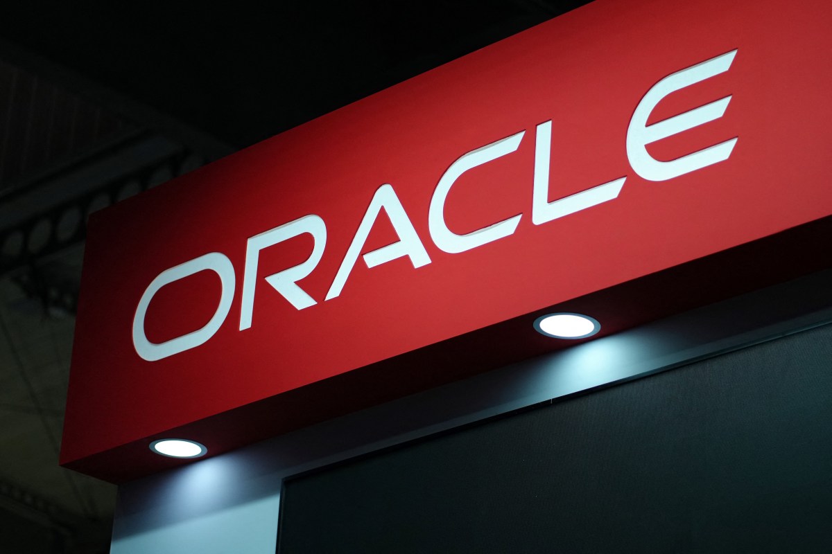 Cyberjinoyatchilar Oracle PeopleSoft serverlarini buzdi — 100 dan ziyod tashkilot ta’sirlandi?