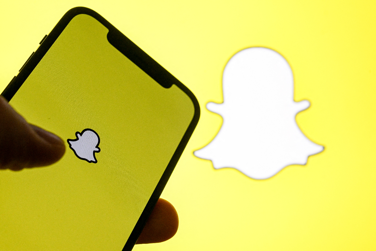 Snapchat’da AI bilan suhbatlashadigan reklamalar: qiziqarli tajriba yoki oddiy ko'ngilocharlik?