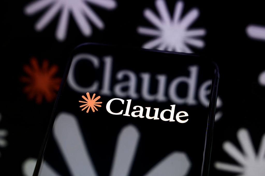 AI haqida yovuz obrazlar Claude'ning qoraqalpoq urinishlariga qanday ta'sir qilgan?