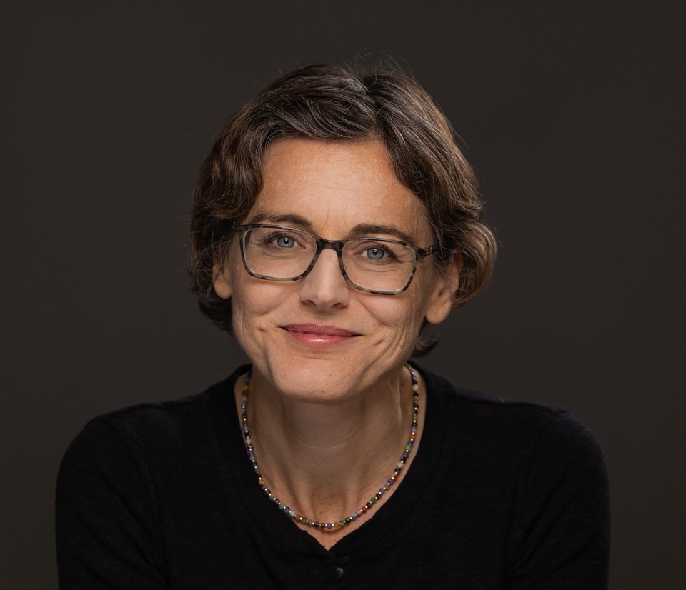 Red Hat OpenClawni korporativ darajada xavfsizroq qiladigan yangilik nima?