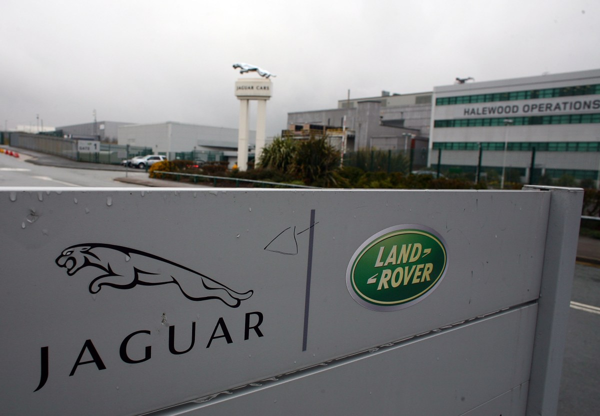 Russian xakerlar Jaguar Land Roverni 2,5 milliard dollarlik hujumga uchratdi: Siz nima deb o'ylaysiz?