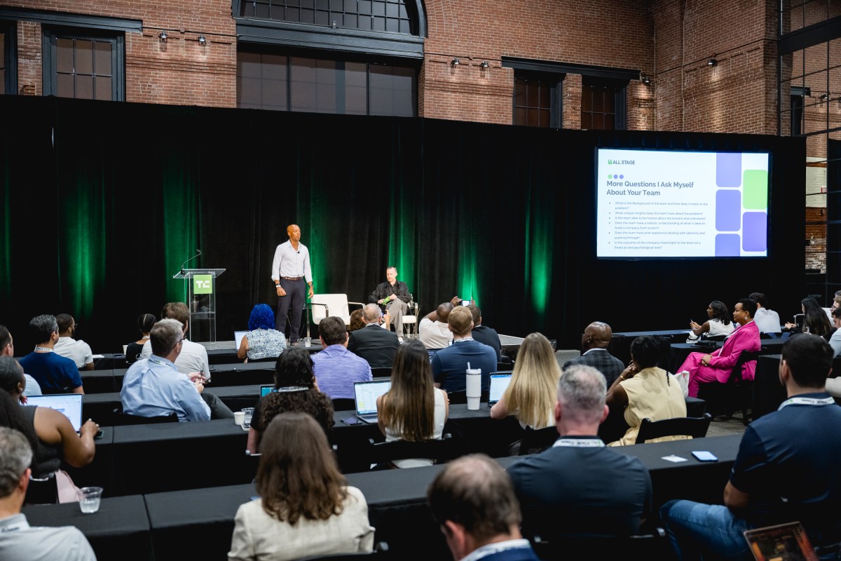 TechCrunch Founder Summit 2026ga chipta uchun chegirma nega uch kunlik?